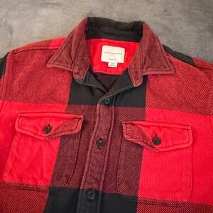 American Eagle Flannel Shirt Jacket Buffalo Plaid Classic Red Black Mens Small
